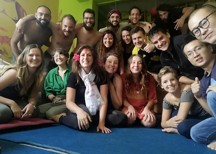 Hostel Yog Hostel- Social Backpacker In Thamel -rooftop-capsule Bunks Ac Kathmandu