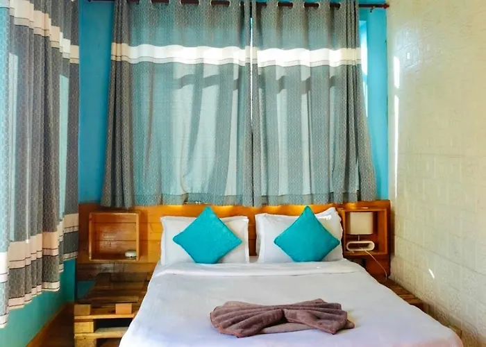 Yog Hostel- Social Backpacker In Thamel -rooftop-capsule Bunks Ac Hostel