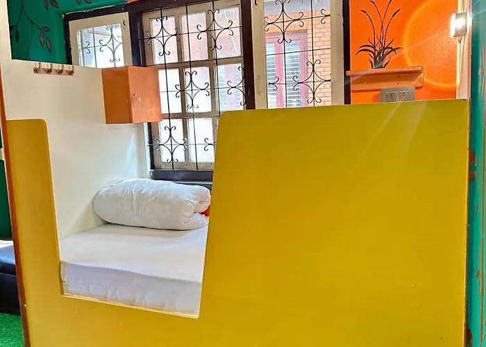 Yog Hostel- Social Backpacker In Thamel -rooftop-capsule Bunks Ac Hostel Kathmandu